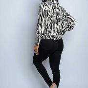 Blusa Negra 23733