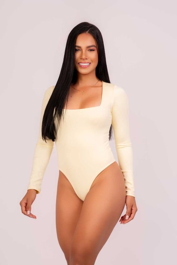 Body Amarillo 739