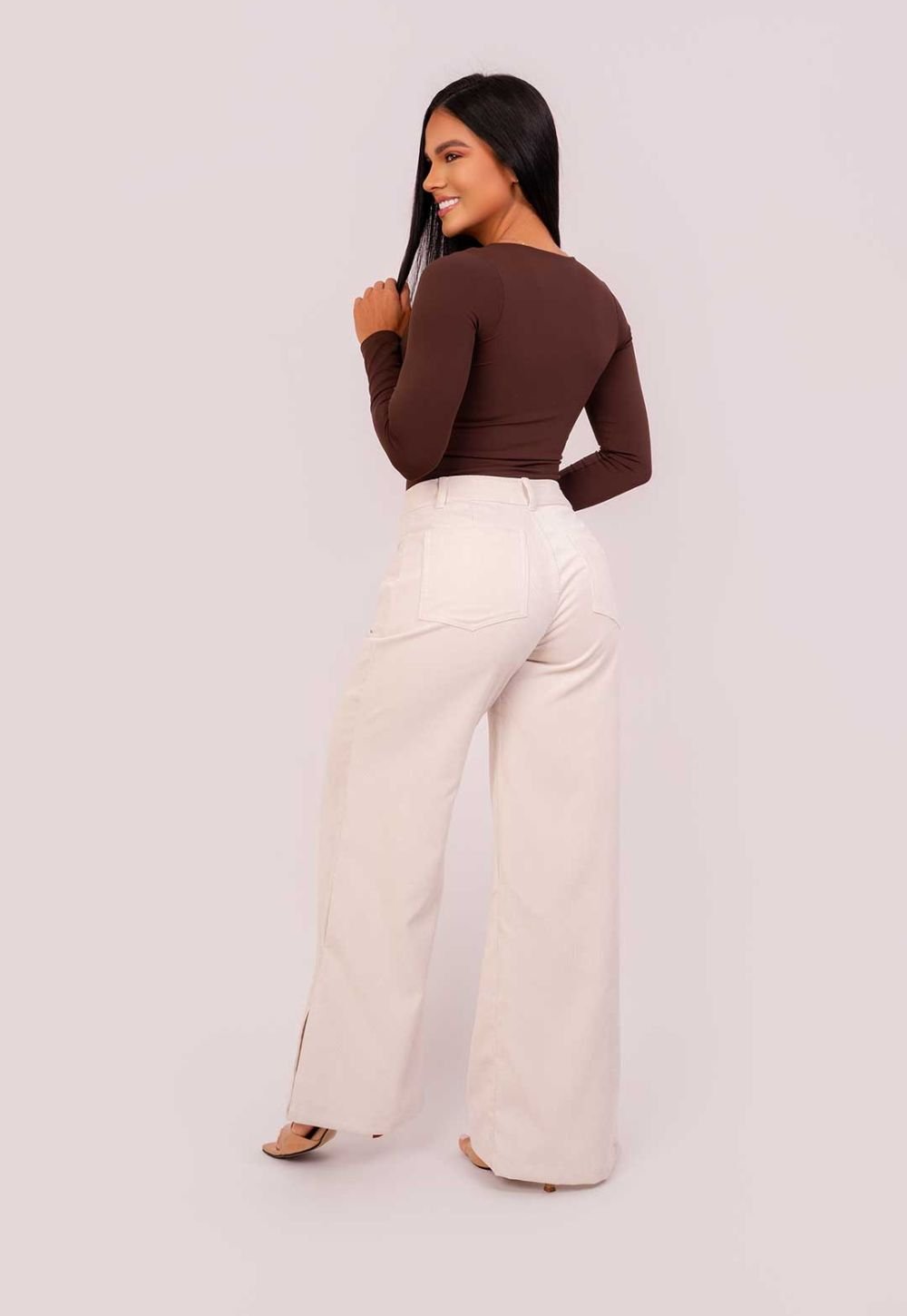 Pantalón Gris Claro 713